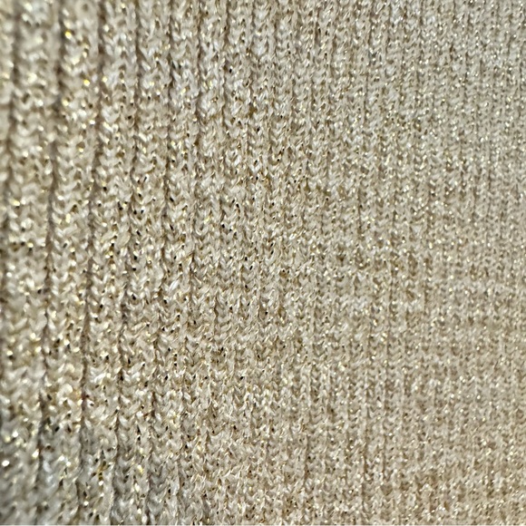 Social Featurs S/M Ribbed Beige and Gold Sparkly Tank Top NWT - Picture 7 of 7